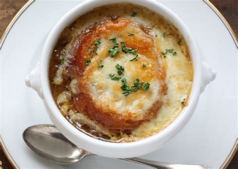 classic-sweet-onion-soup-realsweet-onions image