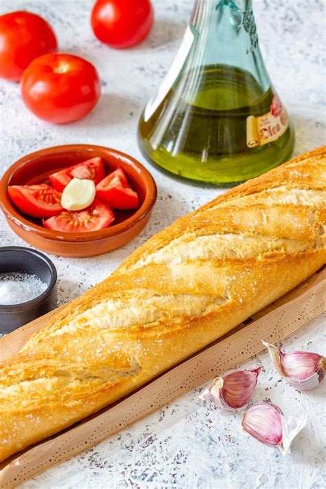 pan-con-tomate-recipe-spanish-garlic-tomato-toast image
