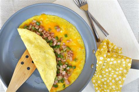 15-omelet-recipes-for-a-delicious-breakfast image