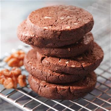 super-fudgy-chocolate-cookies-eagle-brand image