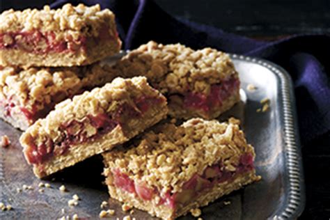 pear-and-cranberry-squares-foodland-ontario image