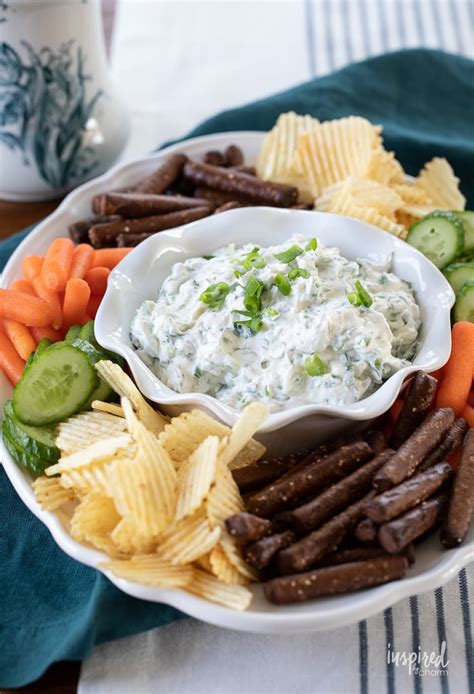 green-onion-dip-easy-chip-and-veggie-dip image