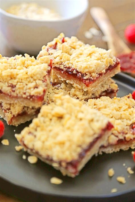 raspberry-oatmeal-cookie-crumble-bars-the-comfort image