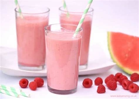 watermelon-smoothie-recipe-eats-amazing image