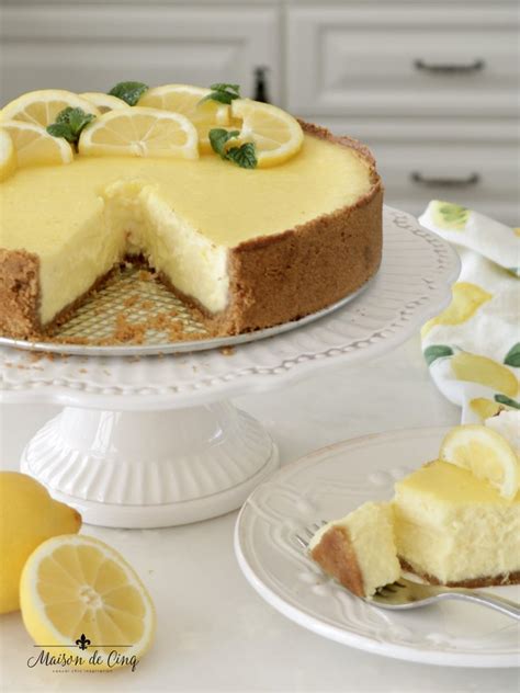 light-delicious-lemon-cheesecake image