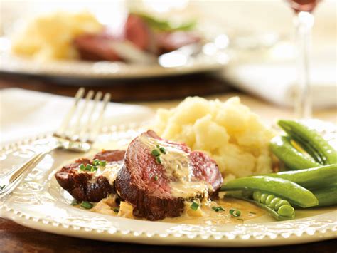 roast-beef-tenderloin-with-creamy image