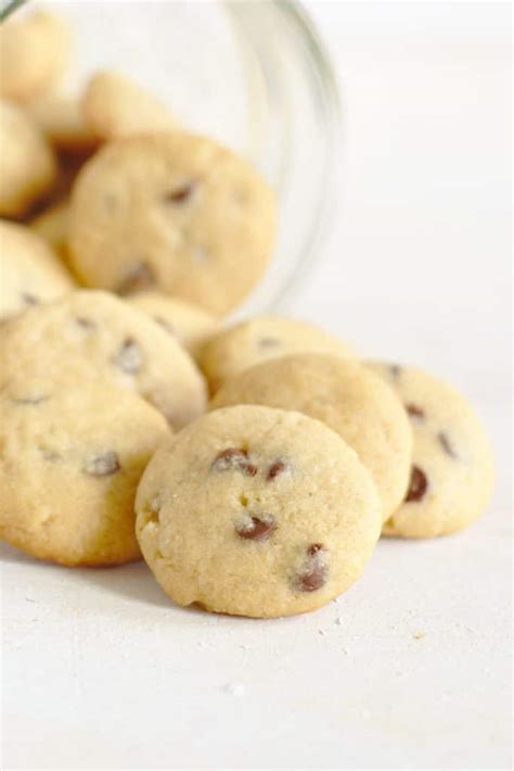 mini-chocolate-chip-cookies-mildly-meandering image