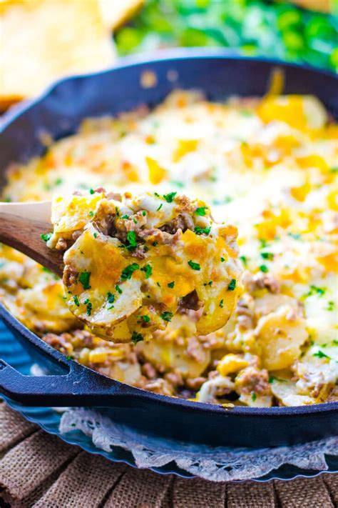 easy-ground-beef-and-potatoes-skillet-soulfully-made image
