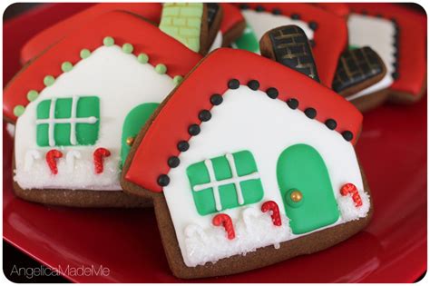 gingerbread-christmas-cottages-angelicamademe image