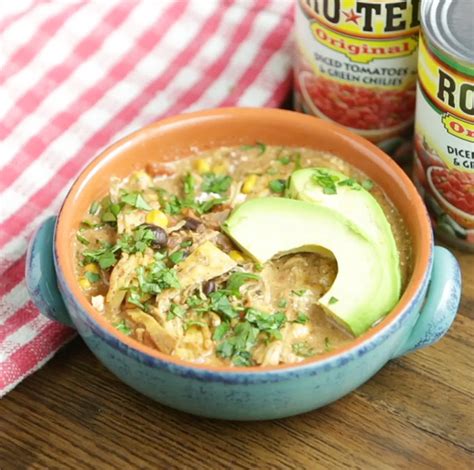 slow-cooker-southwest-chicken-chili-with-video image