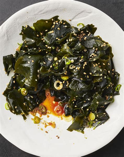 best-seaweed-salad-recipe-how-to-make-seaweed image
