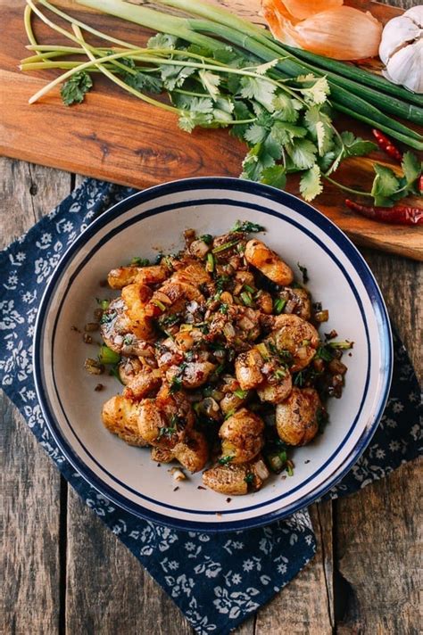 cumin-potatoes-vegetarian-vegan-the-woks-of-life image