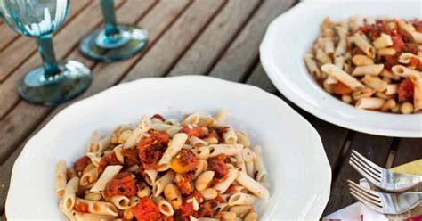 10-best-tuscan-pasta-with-cannellini-beans image