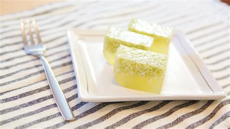 pandan-jelly-with-coconut-milk-southeast-asian image