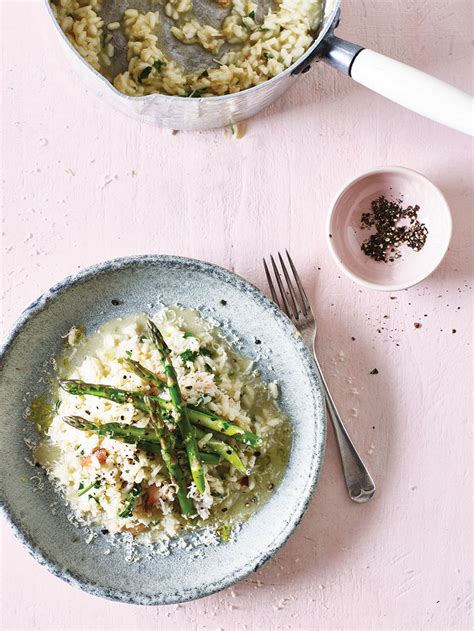 crab-asparagus-risotto-rice-recipes-jamie-magazine image