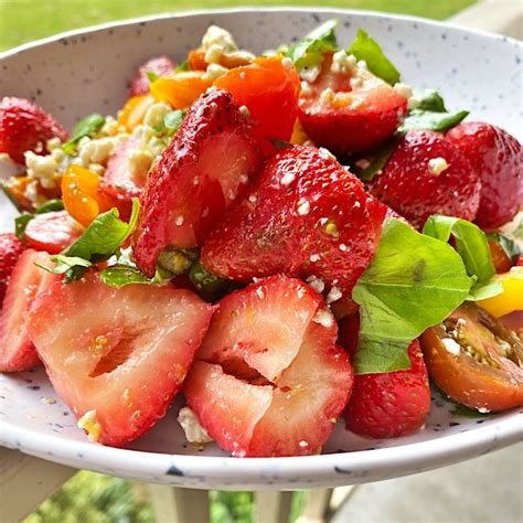 strawberries-and-tomatoes-snap-peas image
