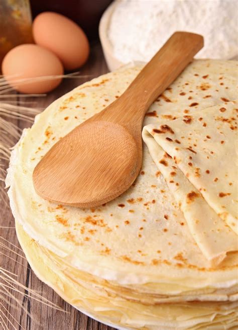 icelandic-pancakes-pnnukkur-honest-cooking image