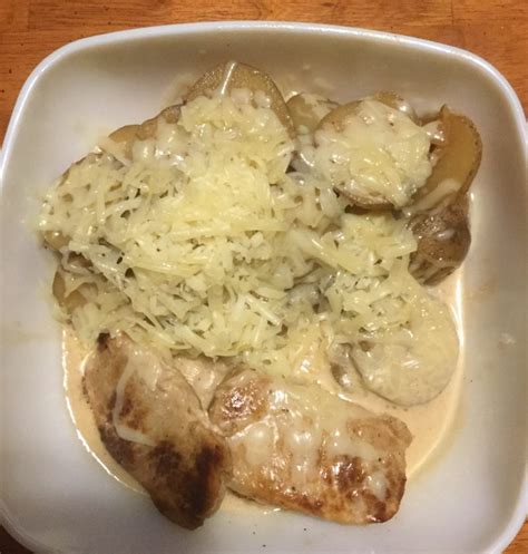 pork-chops-with-au-gratin-potatoes-my-moms image