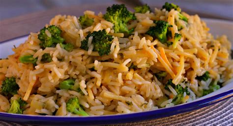 cheesy-broccoli-rice-a-roni-lydias-flexitarian-kitchen image