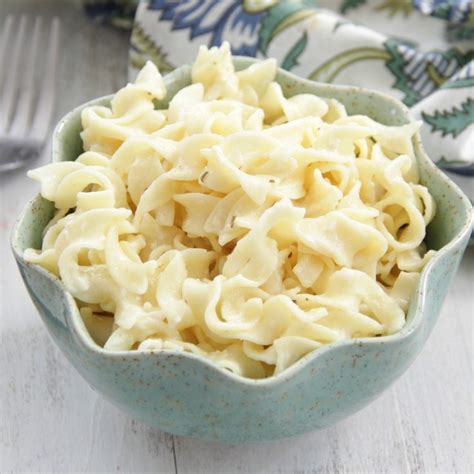 creamy-garlic-noodles-eat-drink-love image