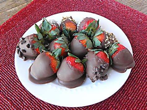 chocolate-covered-strawberries-dairy-free-refined image