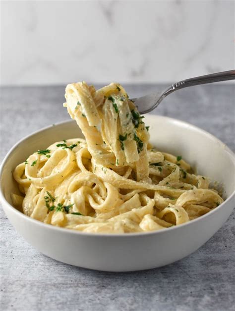 creamy-boursin-pasta-the-dizzy-cook image