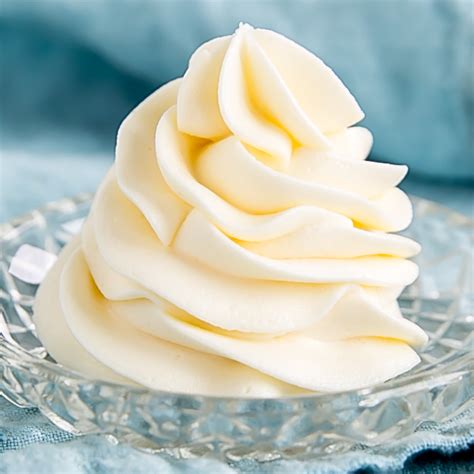 how-to-make-ermine-frosting-flour-buttercream-liv-for image