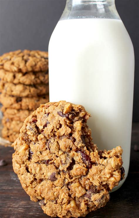 big-and-chewy-oatmeal-cookies-real-food-with-jessica image