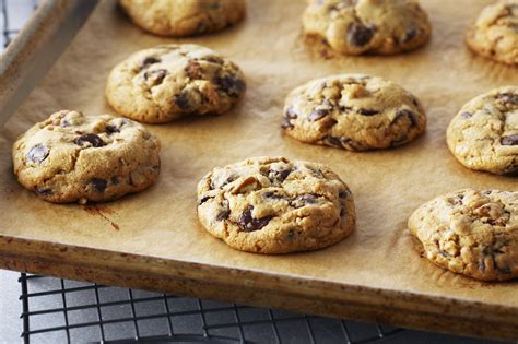 classic-chocolate-chip-cookies-food-network-canada image
