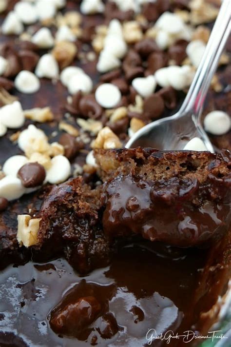 chocolate-brownie-pudding-cake-great-grub-delicious image