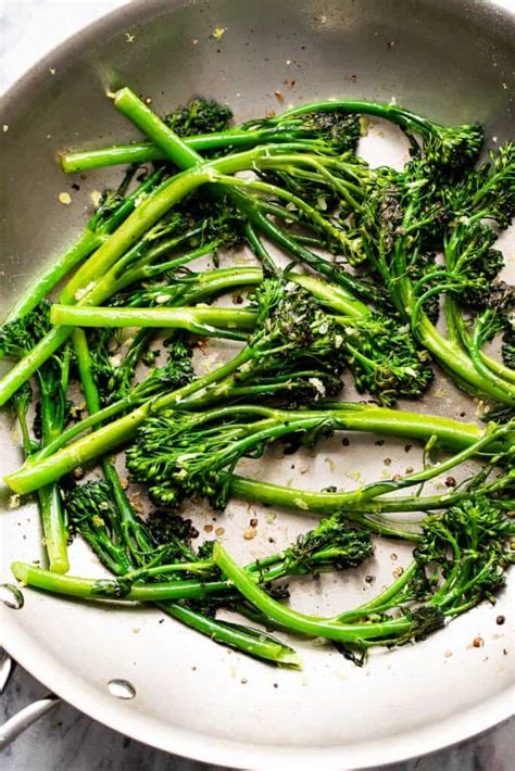 sauted-garlic-broccolini-recipe-lemon-garlic image