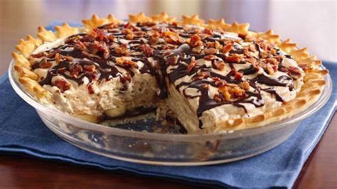 chocolate-peanut-butter-pie-with-bacon image