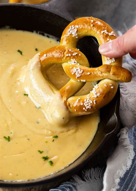 beer-cheese-dip-the-cozy-cook image