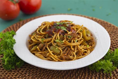 easy-bbq-spaghetti-recipe-mind-over-munch image