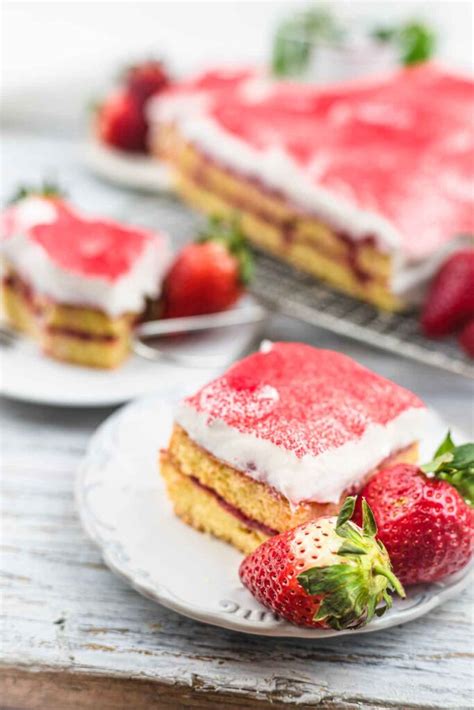 strawberry-sugar-free-cake-recipe-low-carb-no-carb image