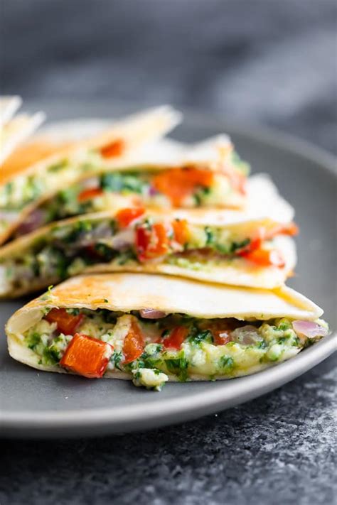 spinach-feta-breakfast-quesadillas-freezer image