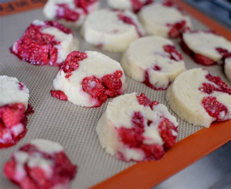raspberry-white-chocolate-shortbread-cookies image
