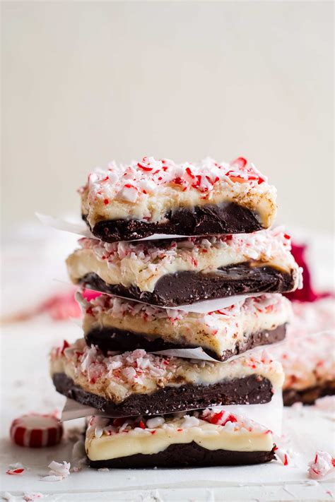 peppermint-fudge-recipe-simple-and-easy-the-chunky image