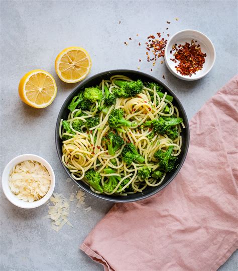 one-pot-broccoli-lemon-pasta-i-heart-vegetables image