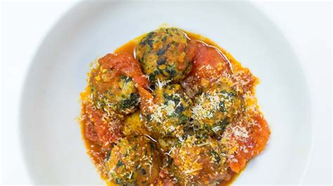 turkey-spinach-meatballs-recipe-bon-apptit image