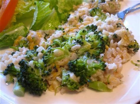brown-rice-and-broccoli-casserole-busy-mom image