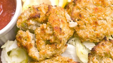 maryland-crabcakes-wide-open-eats image