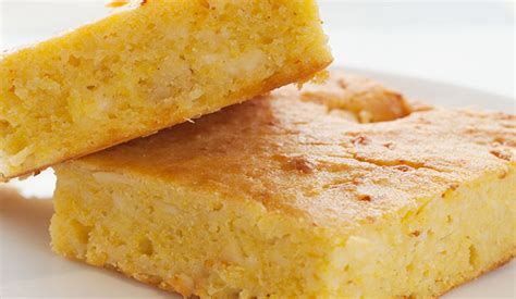 buttermilk-cornbread-recipe-make-moist-fluffy image
