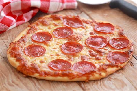 crazy-dough-pizza-gemmas-bigger-bolder-baking image