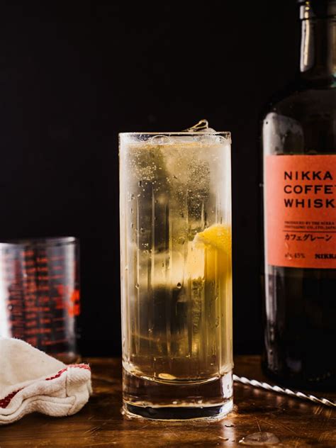 japanese-highball-with-japanese-whiskey image