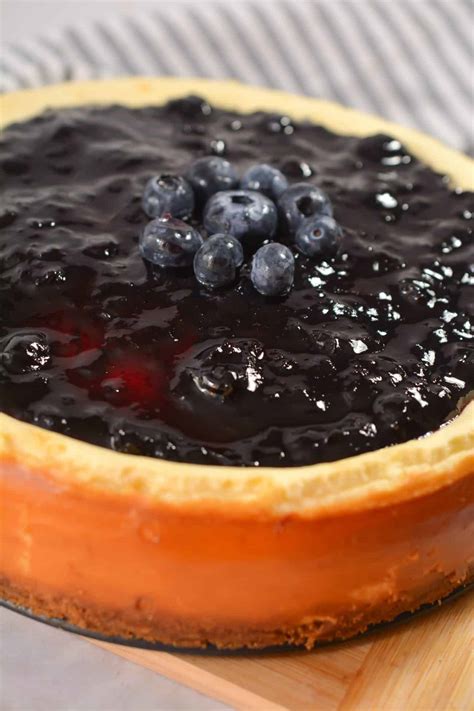 fresh-blueberry-cheesecake-sweet-peas-kitchen image