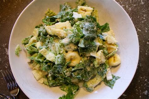 recipe-tortellini-caesar-salad-3ten-a-lifestyle-blog image