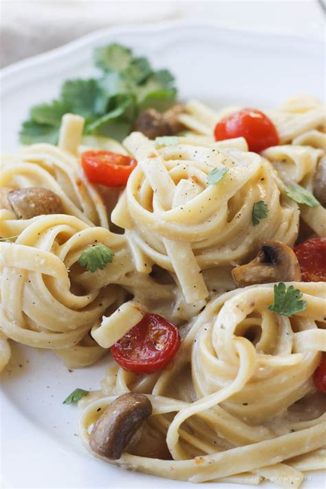 creamy-garlic-pasta-with-roasted-vegetables-love image