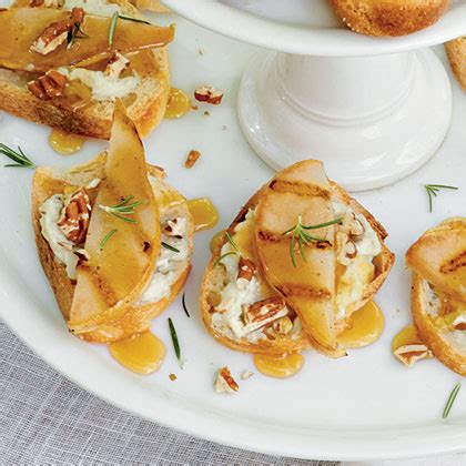 gorgonzola-grilled-pear-crostini-recipe-myrecipes image