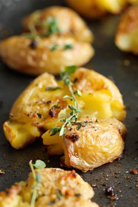garlic-smashed-potatoes-damn-delicious image